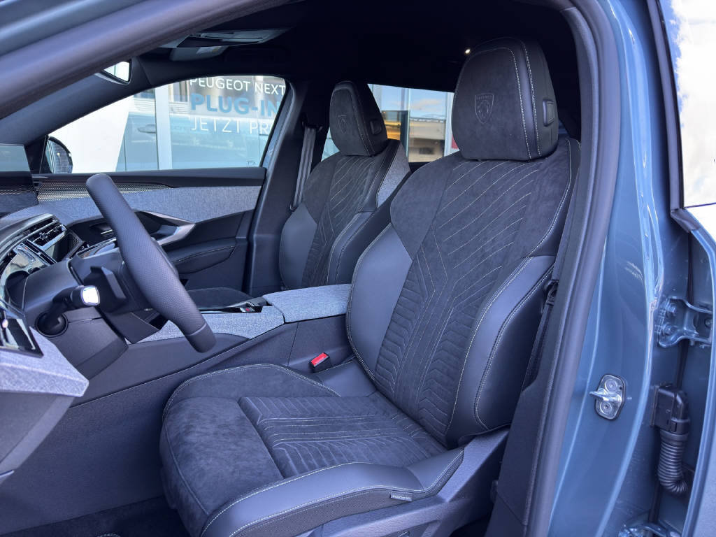 PEUGEOT 5008 1.2 Hybrid GT, Hybride Léger Essence/Électricité, Voiture de démonstration, Automatique - 5