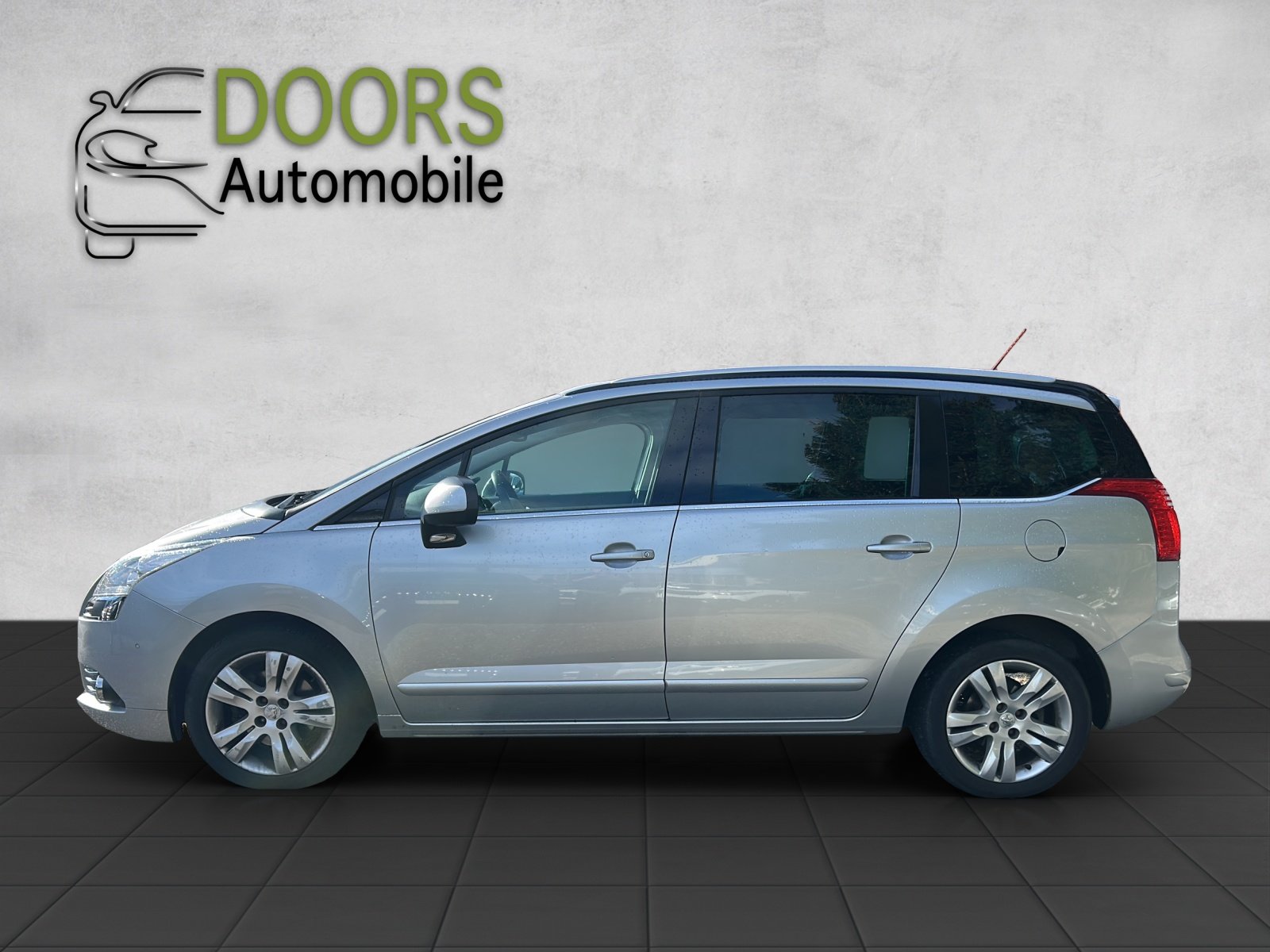 PEUGEOT 5008 1.6 16V T Sport Pack, Essence, Occasion / Utilisé, Manuelle - 6