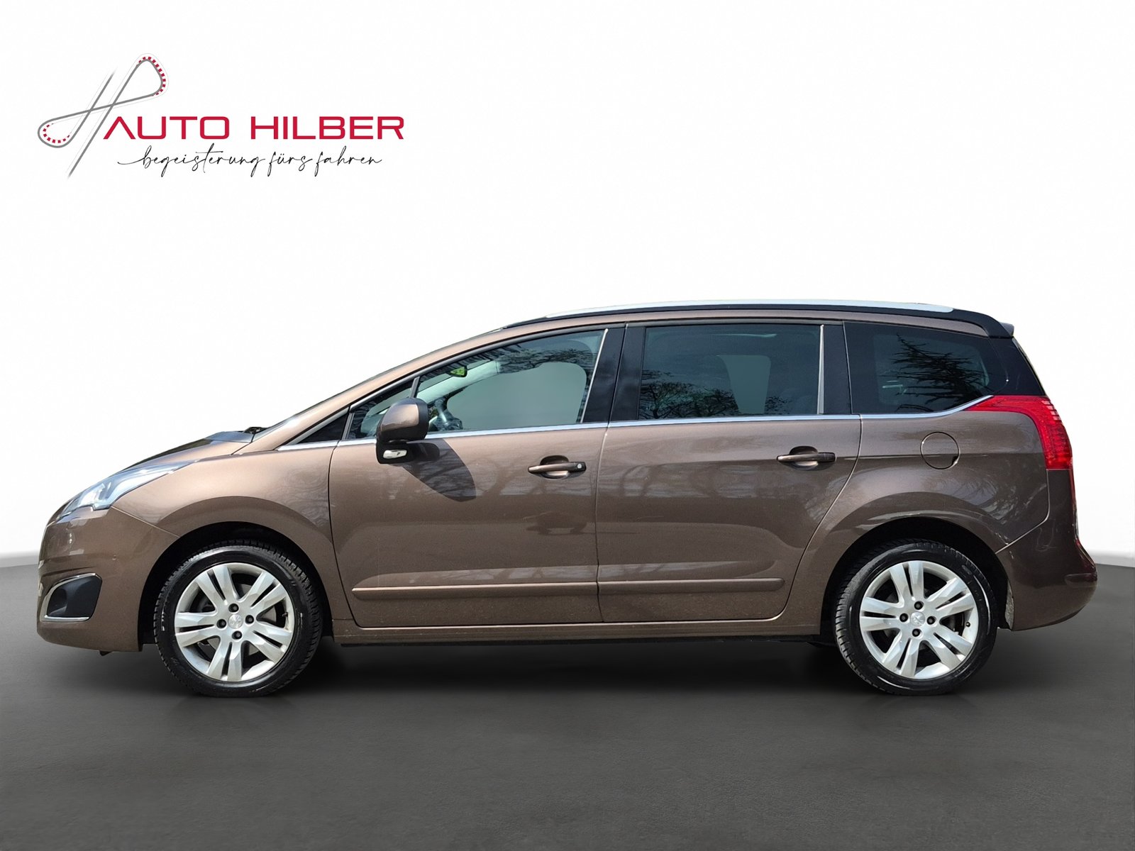 PEUGEOT 5008 1.6 16V T Active Tiptronic 7-Plätzer, Benzin, Occasion / Gebraucht, Automatik - 3
