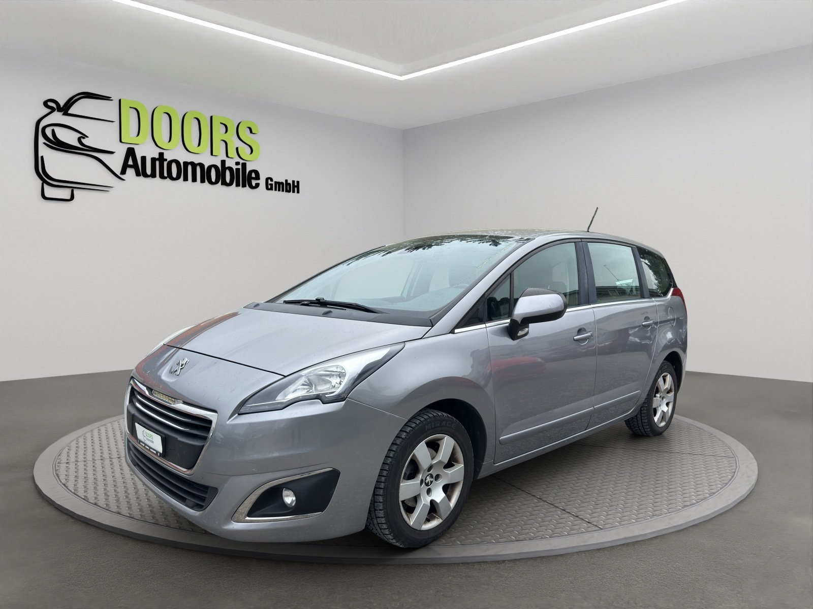 PEUGEOT 5008 2.0 HDI Business, Diesel, Second hand / Used, Manual - 3