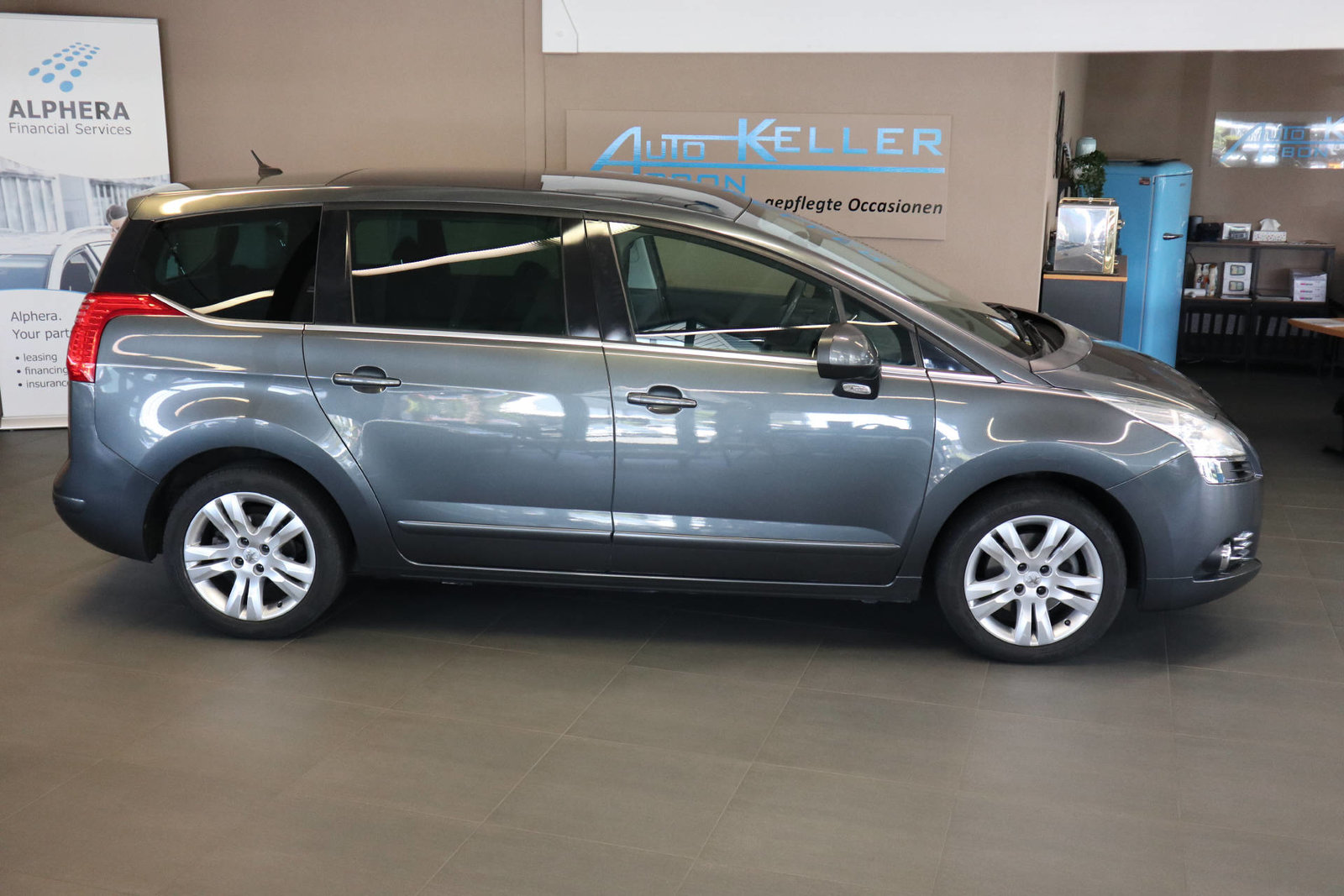 PEUGEOT 5008 1.6 VTi SportPack