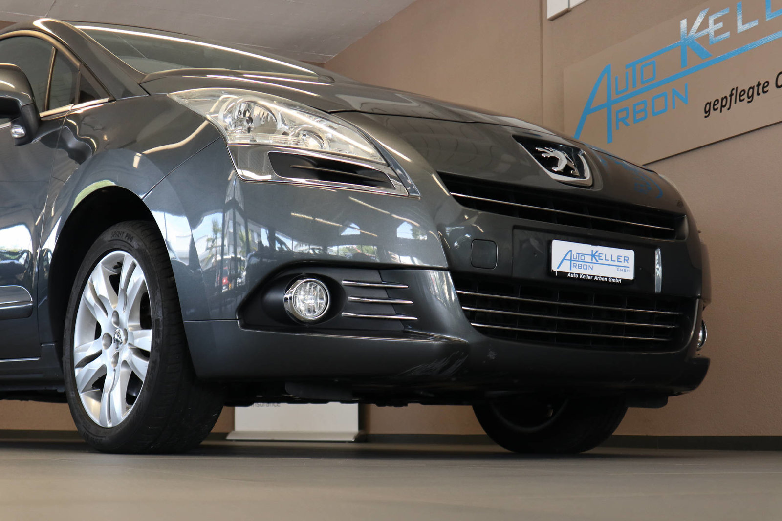 PEUGEOT 5008 1.6 VTi SportPack, Benzin, Occasion / Gebraucht, Handschaltung - 5