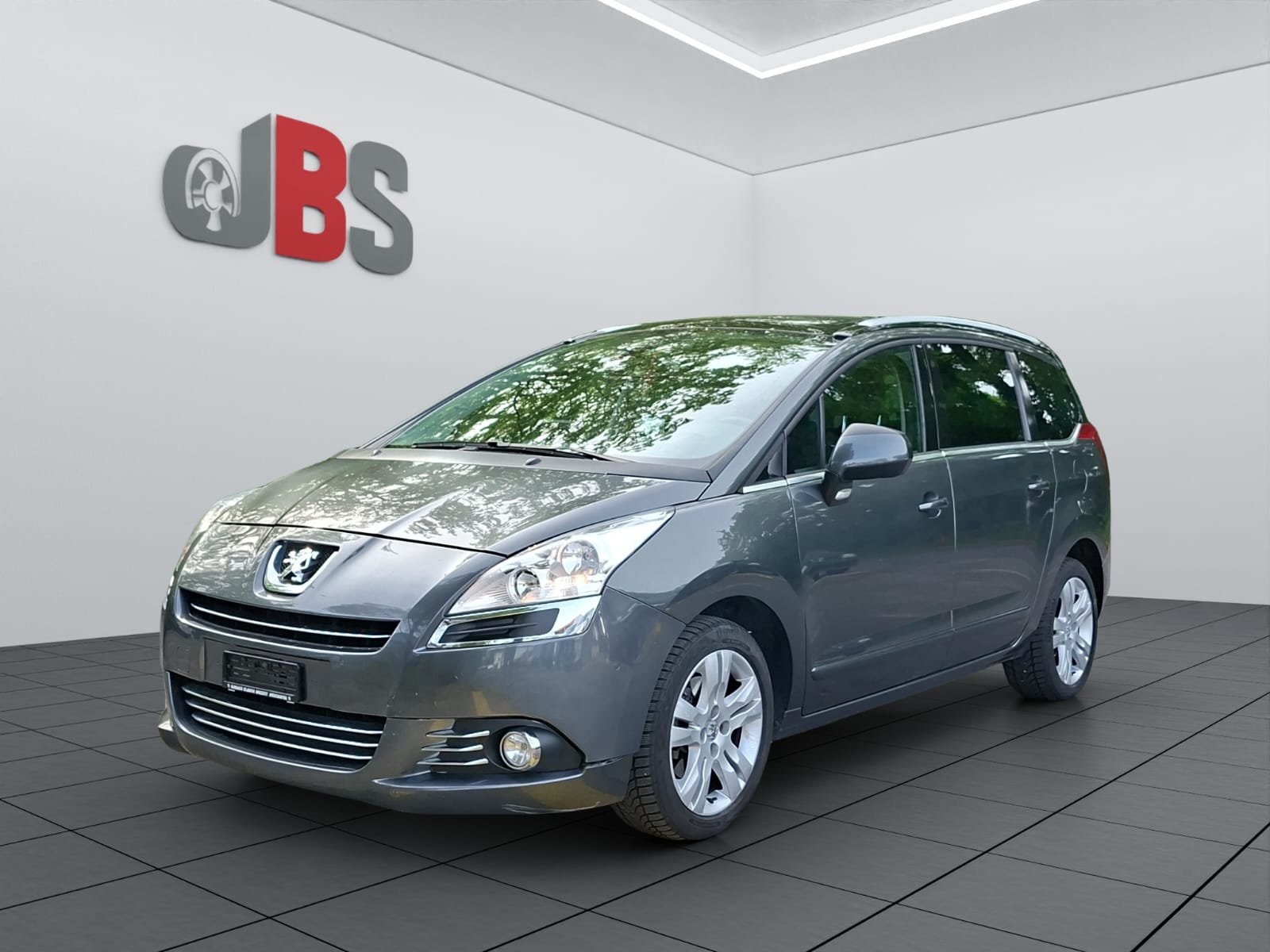 PEUGEOT 5008 1.6 16V T Family Automatic