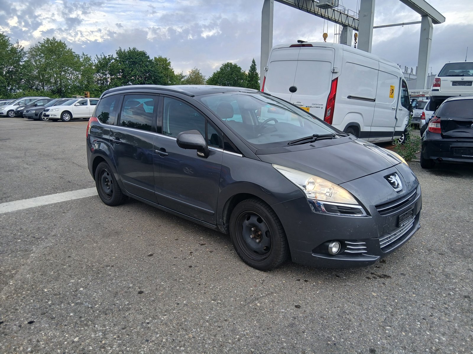 PEUGEOT 5008 1.6 16V T Active, Essence, Occasion / Utilisé, Manuelle - 3