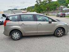 PEUGEOT 5008 1.6 16V T Active, Benzin, Occasion / Gebraucht, Handschaltung - 6