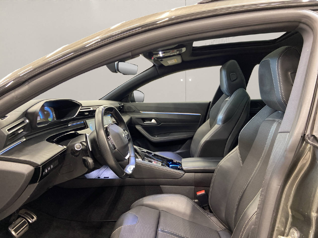 PEUGEOT 508 SW 1.6 Plug-in Hybrid GT Line, Plug-in-Hybrid Petrol/Electric, Second hand / Used, Automatic - 5