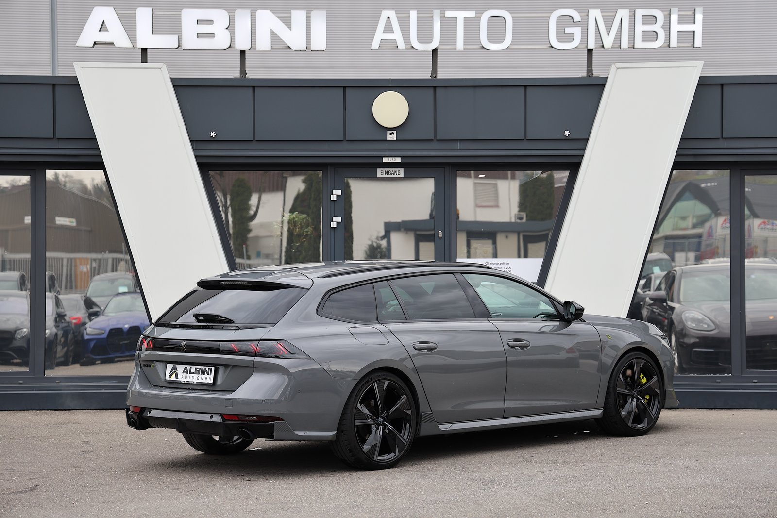PEUGEOT 508 SW Hybrid4 360 e Sport Engineered, Plug-in-Hybrid Petrol/Electric, Second hand / Used, Automatic - 3