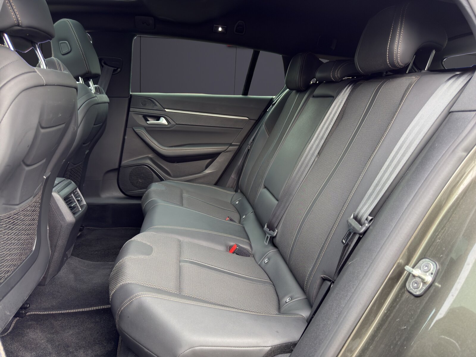 PEUGEOT 508 SW 1.6 PHEV GT Line, Plug-in-Hybrid Benzin/Elektro, Occasion / Gebraucht, Automatik - 7