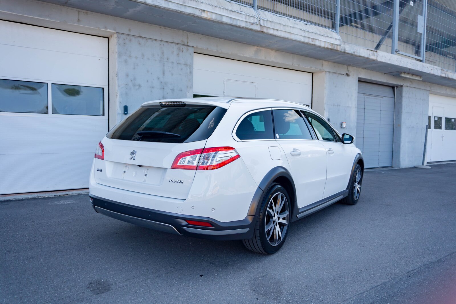 PEUGEOT 508 RXH 2.0 HDI Hybrid4 ETG6, Occasion / Utilisé, Automatique - 3