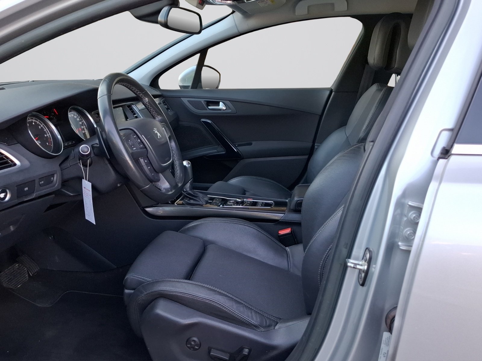 PEUGEOT 508 1.6 16V T Allure, Petrol, Second hand / Used, Automatic - 4