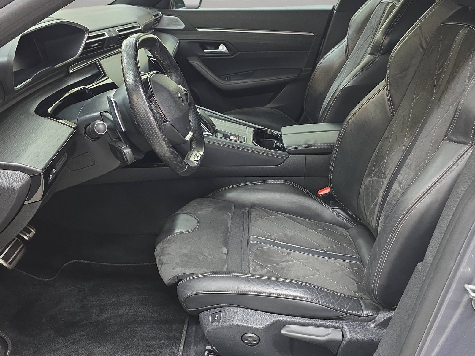 PEUGEOT 508 1.6 PureTech GT, Petrol, Second hand / Used, Automatic - 6