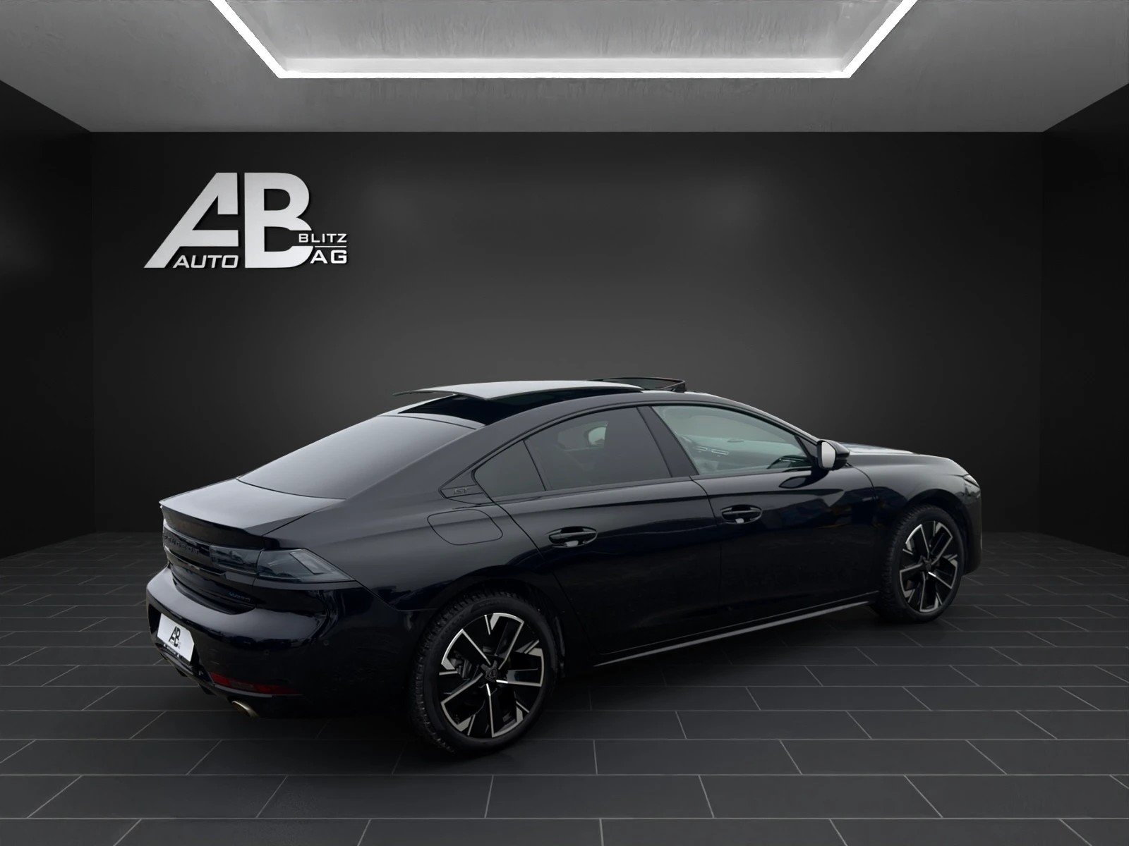 PEUGEOT 508 1.6 PHEV GT EAT8, Plug-in-Hybrid Petrol/Electric, Second hand / Used, Automatic - 5