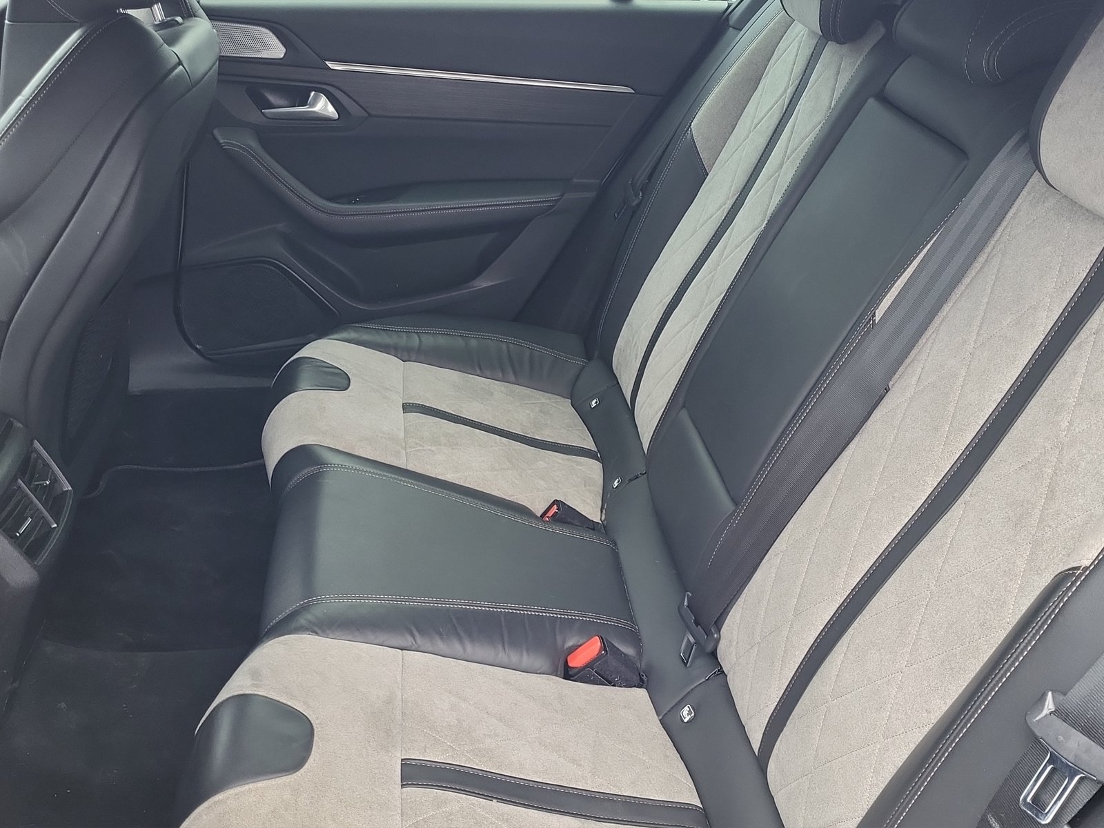 PEUGEOT 508SW 1.6 PHEV GT, Plug-in-Hybrid Benzin/Elektro, Occasion / Gebraucht, Automatik - 6