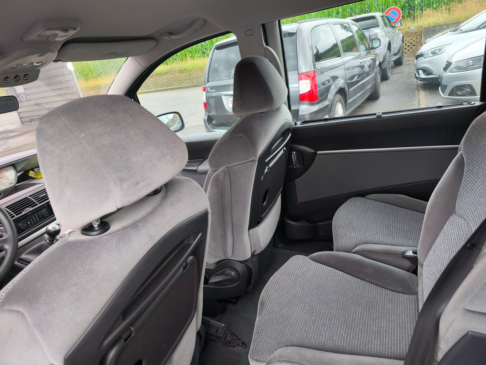 PEUGEOT 807 2.0 16V HDi ST, Diesel, Second hand / Used, Manual - 4