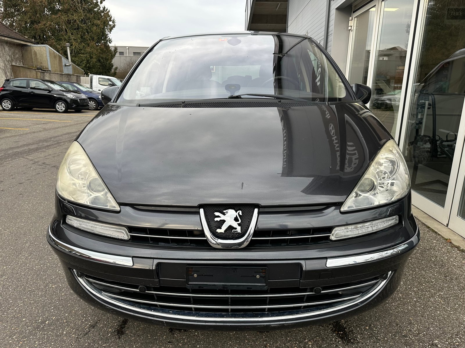 PEUGEOT 807 2.0 16V HDi Family+ Tiptronic, Diesel, Occasion / Utilisé, Automatique - 2