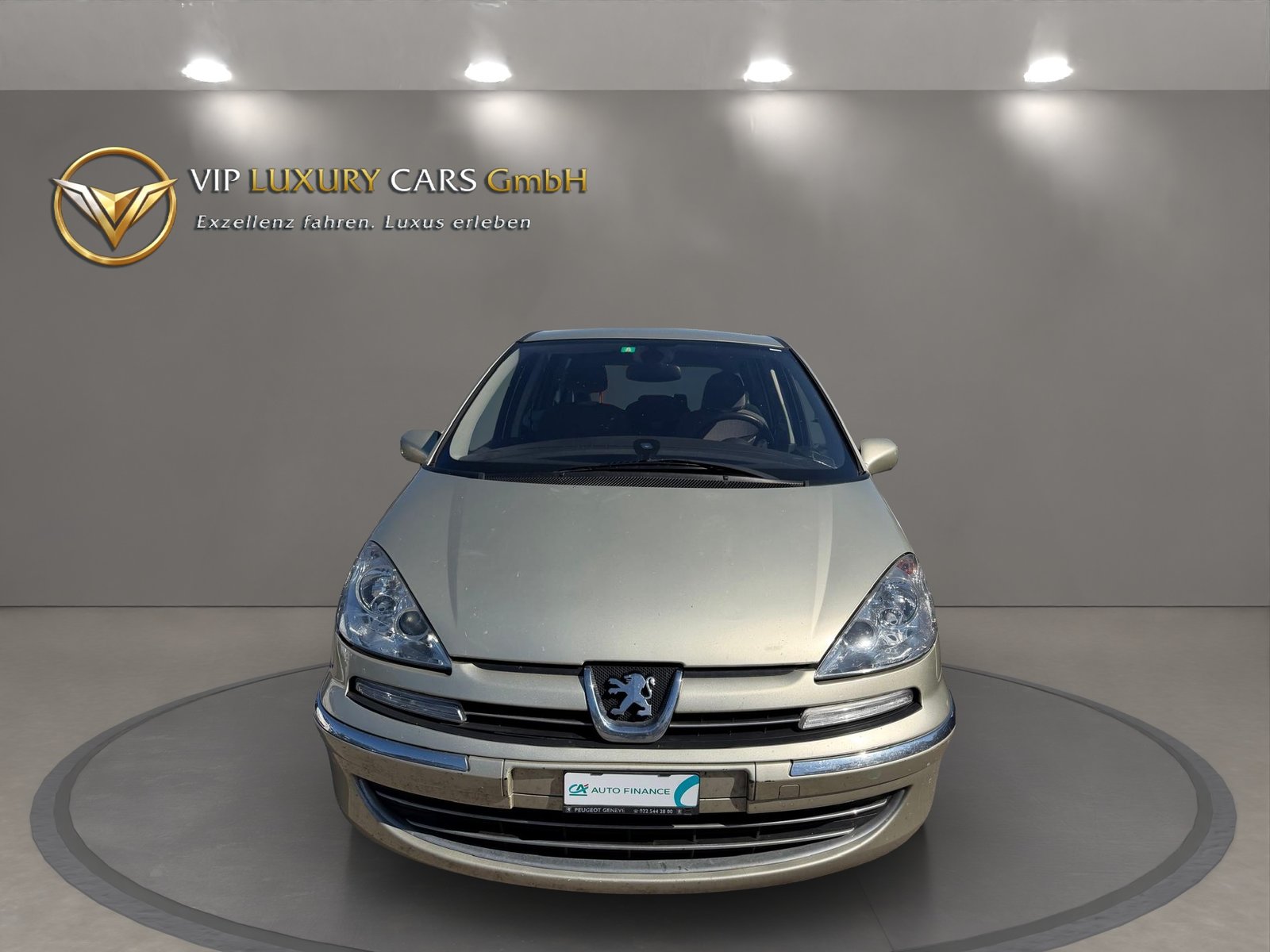 PEUGEOT 807 2.0 16V HDi (ST) Family+ 7 Plätze, Diesel, Second hand / Used, Manual - 3