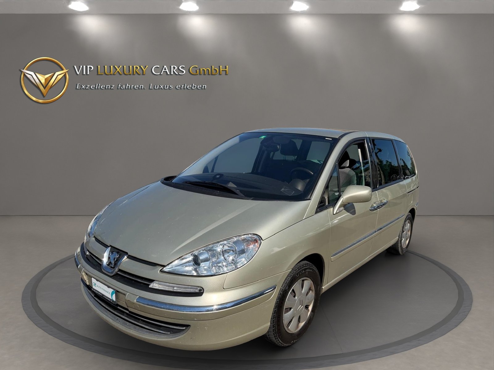 PEUGEOT 807 2.0 16V HDi (ST) Family+ 7 Plätze, Diesel, Second hand / Used, Manual - 4
