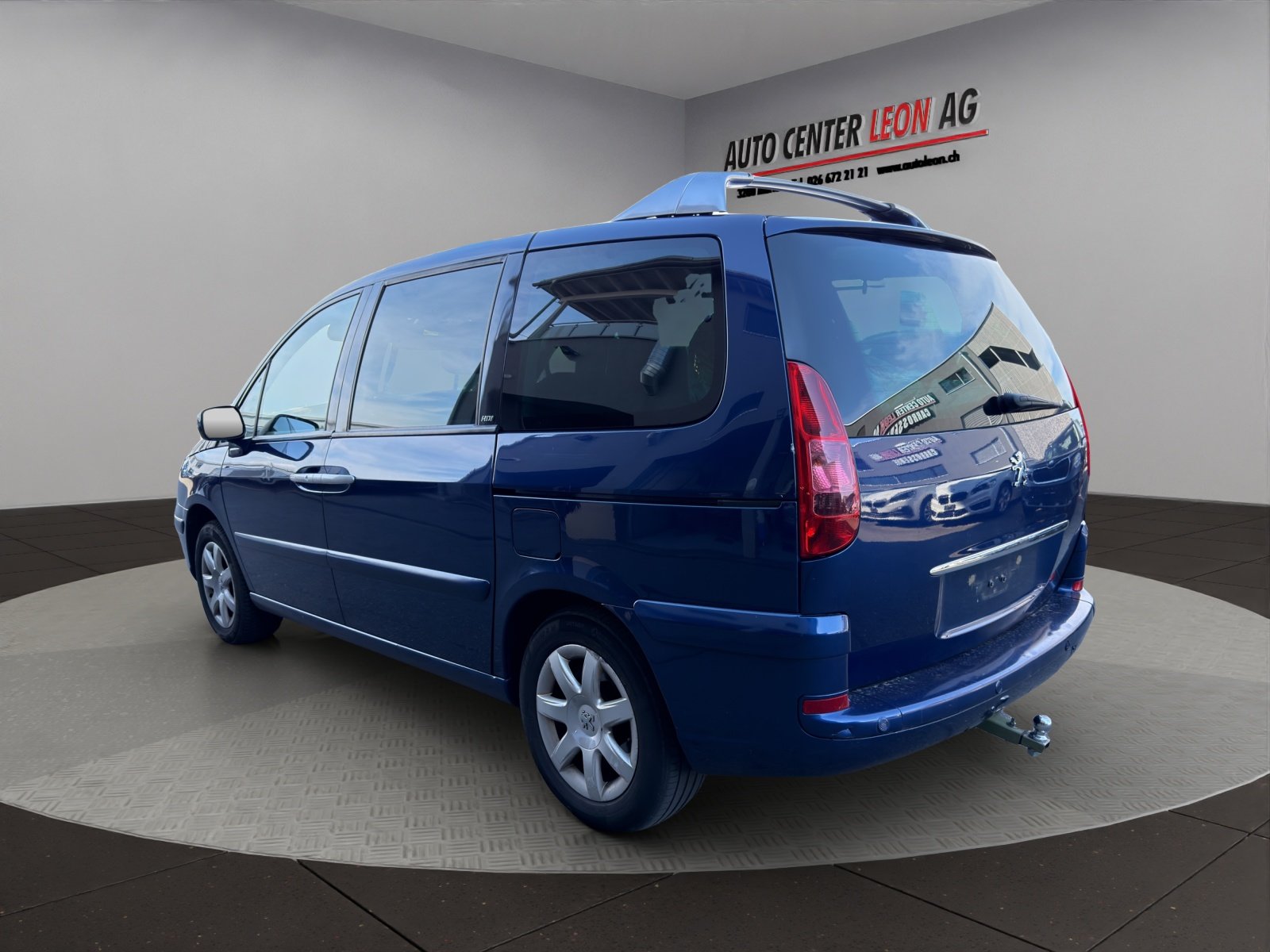 PEUGEOT 807 2.2 16V HDi SV, Diesel, Occasion / Utilisé, Manuelle - 4