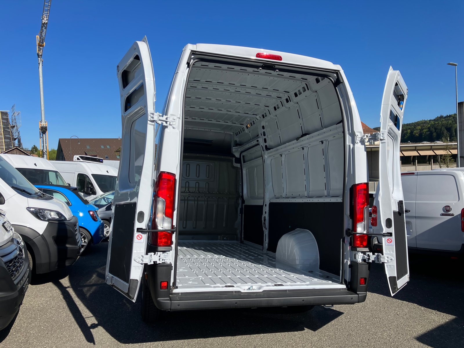 PEUGEOT Boxer 2.2 HDI 435 L4H3, Diesel, Voiture nouvelle, Manuelle - 4