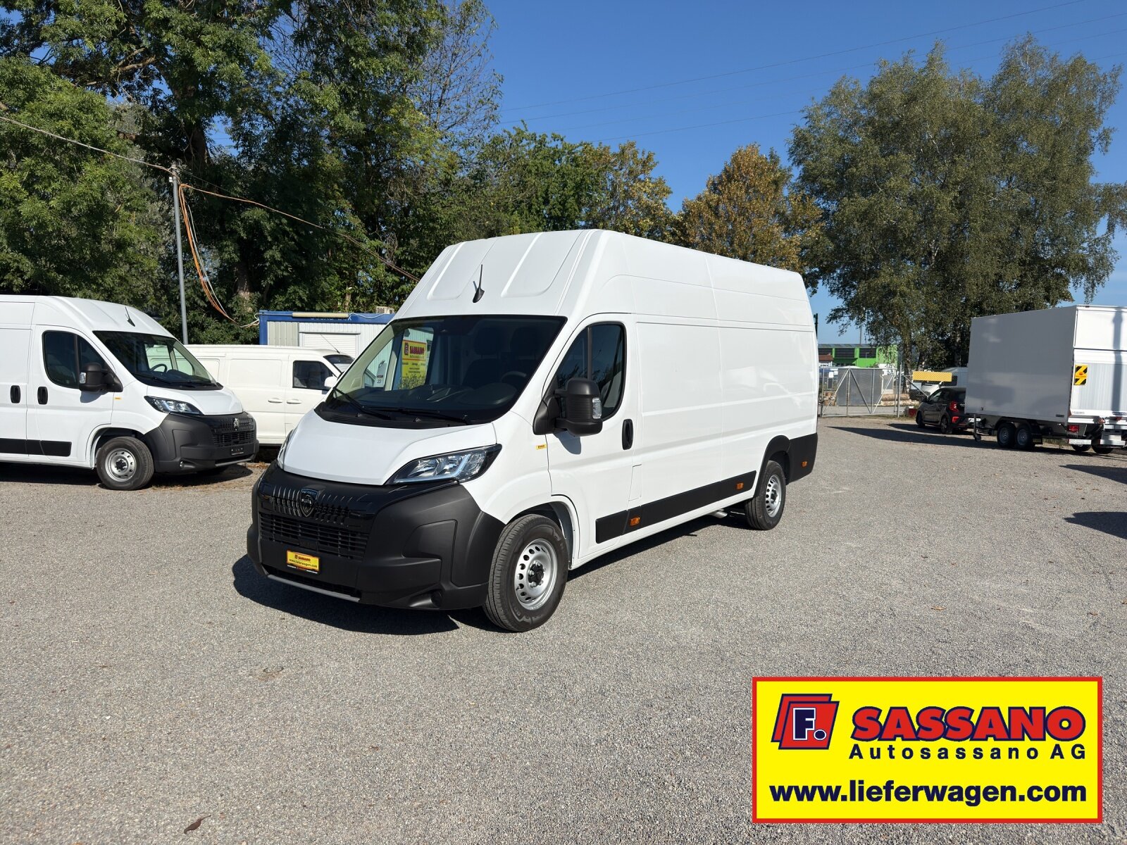 PEUGEOT Boxer 335+ Heavy 2.2 BlueHDI 180 PS L4H3, Diesel, New car, Manual - 4