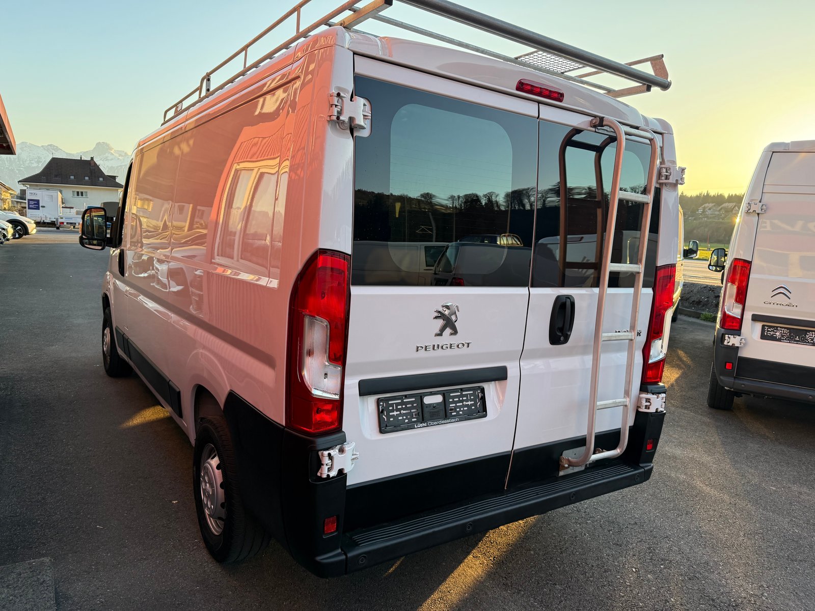 PEUGEOT Boxer 2.2 HDI 335 L2H1, Diesel, Occasion / Gebraucht, Handschaltung - 2
