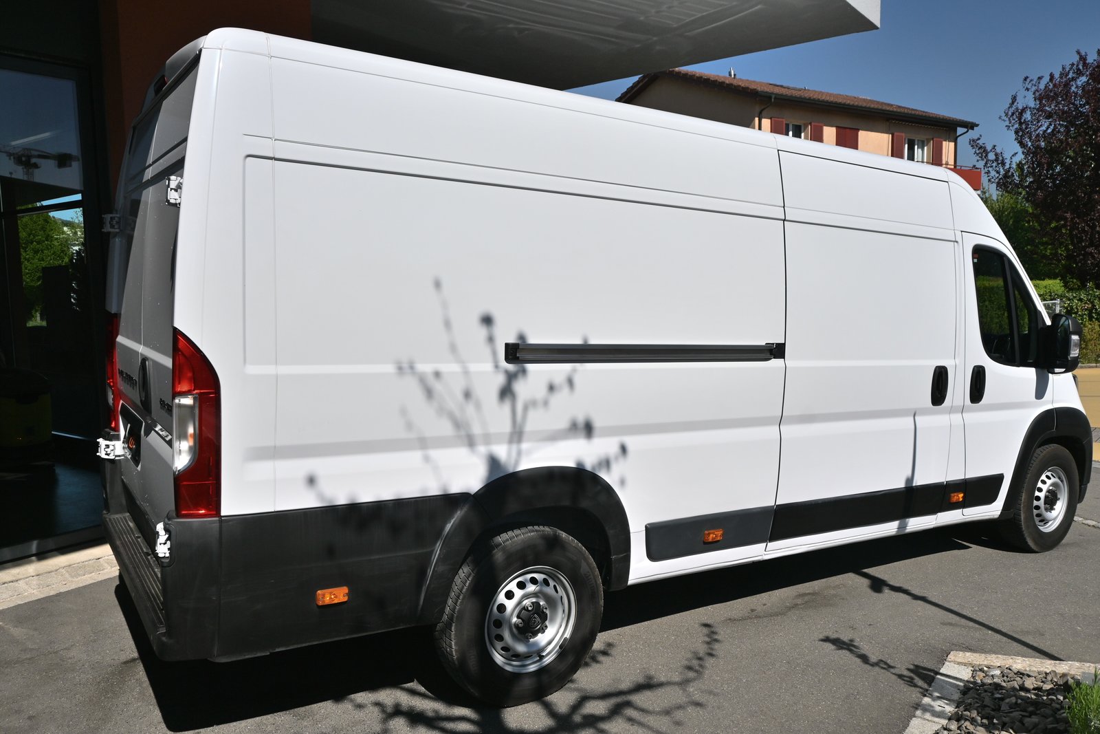 PEUGEOT Boxer 2.2 HDI 435 L4H2 EAT8, Diesel, Occasion / Gebraucht, Automatik - 4