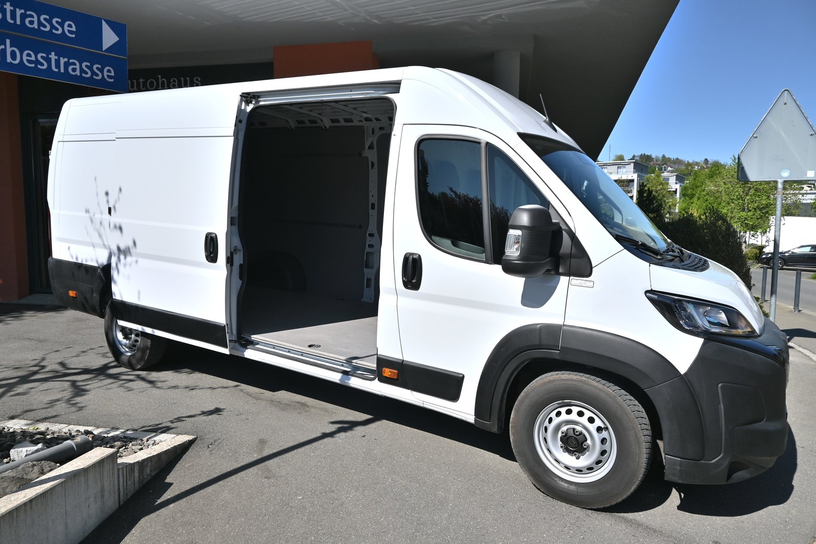 PEUGEOT Boxer 2.2 HDI 435 L4H2 EAT8, Diesel, Occasion / Gebraucht, Automatik - 5
