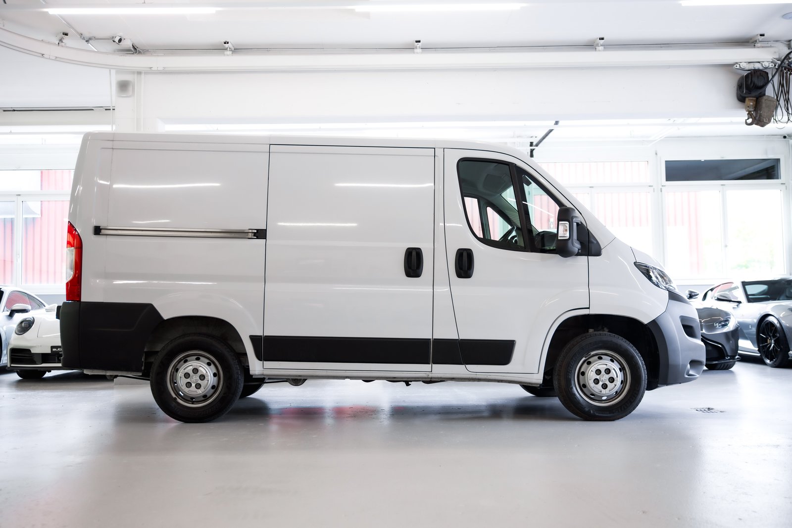 PEUGEOT Boxer 330 L1H1 2.2 BlueHDI 120 Premium S/S, Diesel, Occasioni / Usate, Manuale - 4
