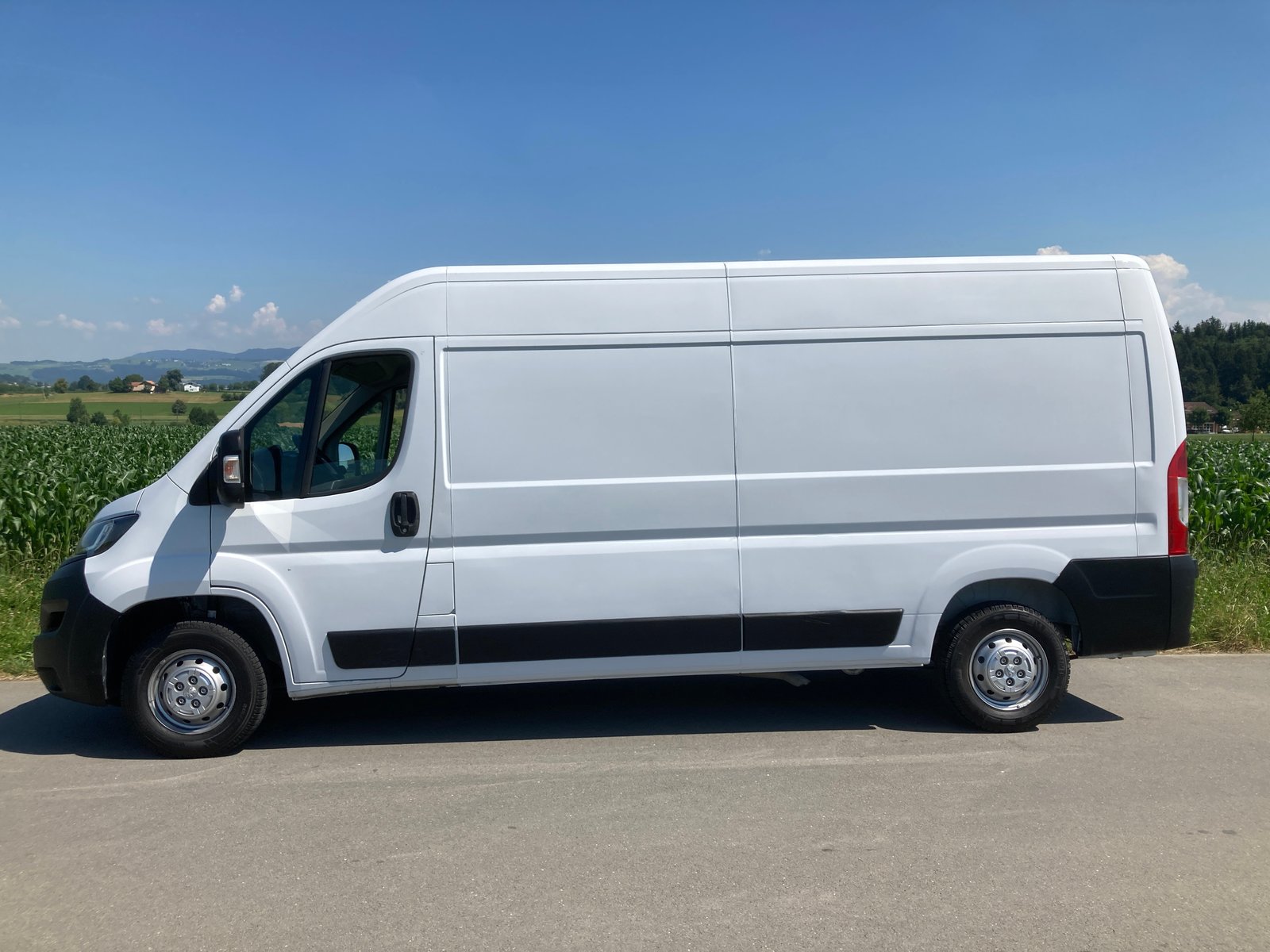 PEUGEOT Boxer 2.2 HDI 335 Premium L3H2 mit Anhängerkupplung, Diesel, Occasion / Gebraucht, Handschaltung - 5