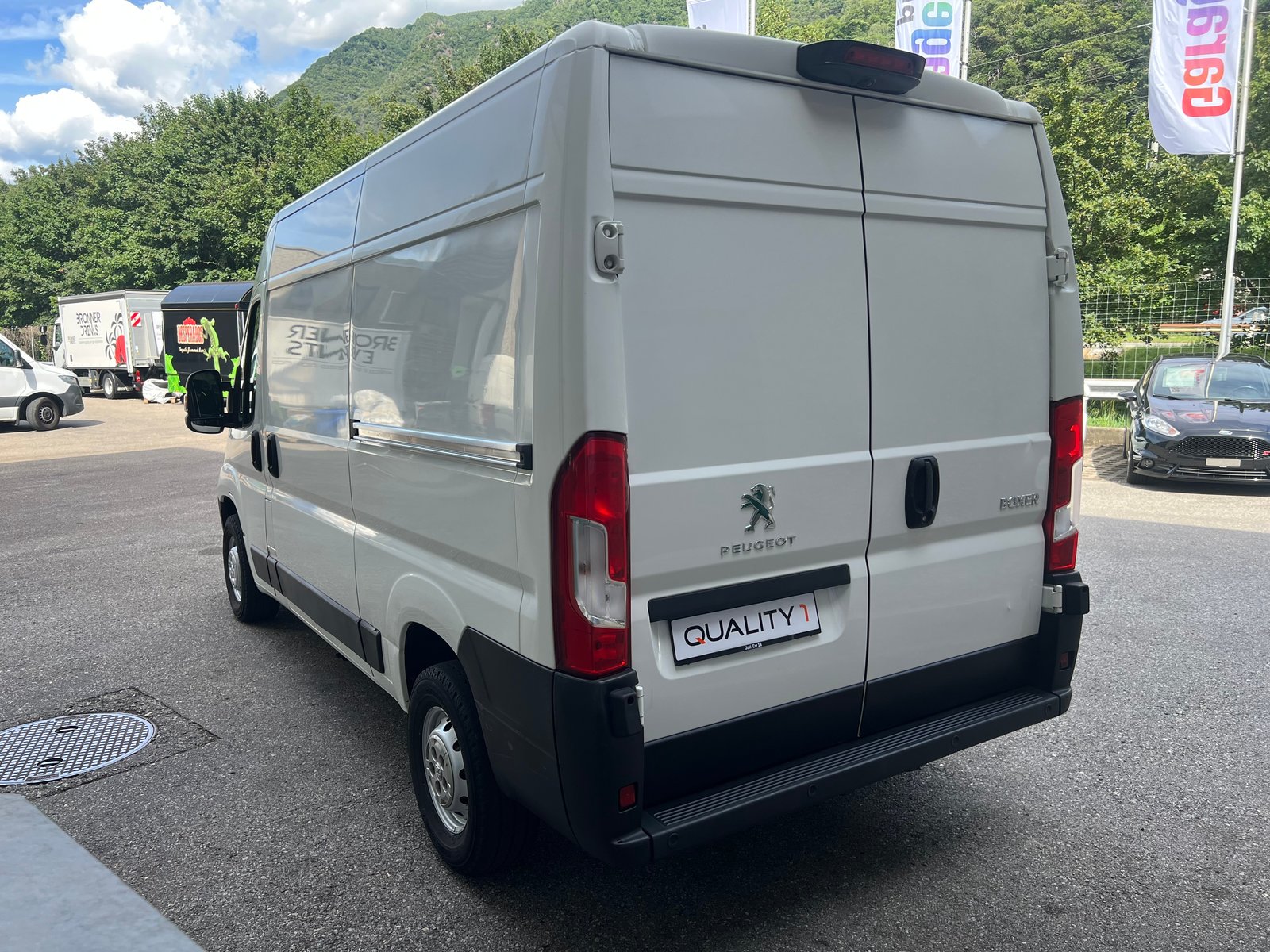 PEUGEOT Boxer 2.0 HDI 335 Active L2H2, Diesel, Occasion / Gebraucht, Handschaltung - 3