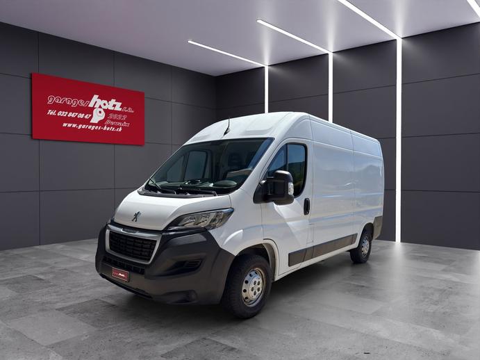 PEUGEOT Boxer 2.2 HDI 335 Pro Fourgon tôlé L2H2, Diesel, Second hand / Used, Manual