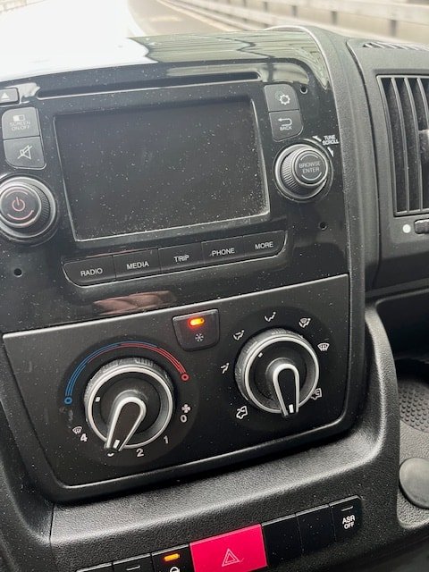 PEUGEOT Boxer 2.0 HDI 335 Active L2H2, Diesel, Occasion / Gebraucht, Handschaltung - 5