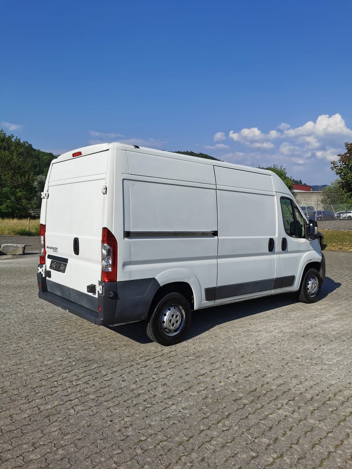 PEUGEOT Boxer 2.2 HDI 333 L2H2, Diesel, Occasion / Utilisé, Manuelle - 2