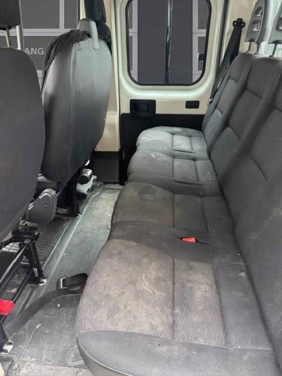 PEUGEOT Boxer 2.2 BlueHDi 140 Pro, Diesel, Occasion / Gebraucht, Handschaltung - 6