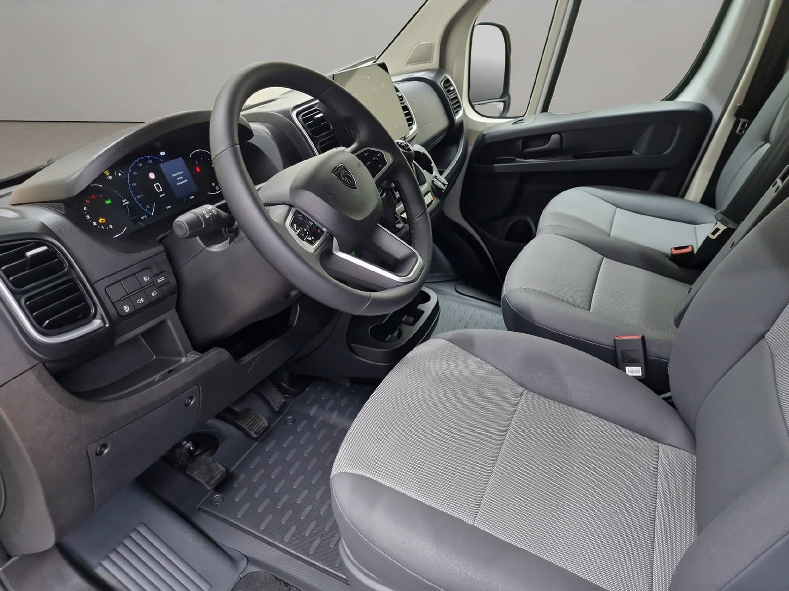 PEUGEOT Boxer Kaw. 335 L2H2 2.2 BlueHDi 140 S/S, Diesel, Vorführwagen, Handschaltung - 6