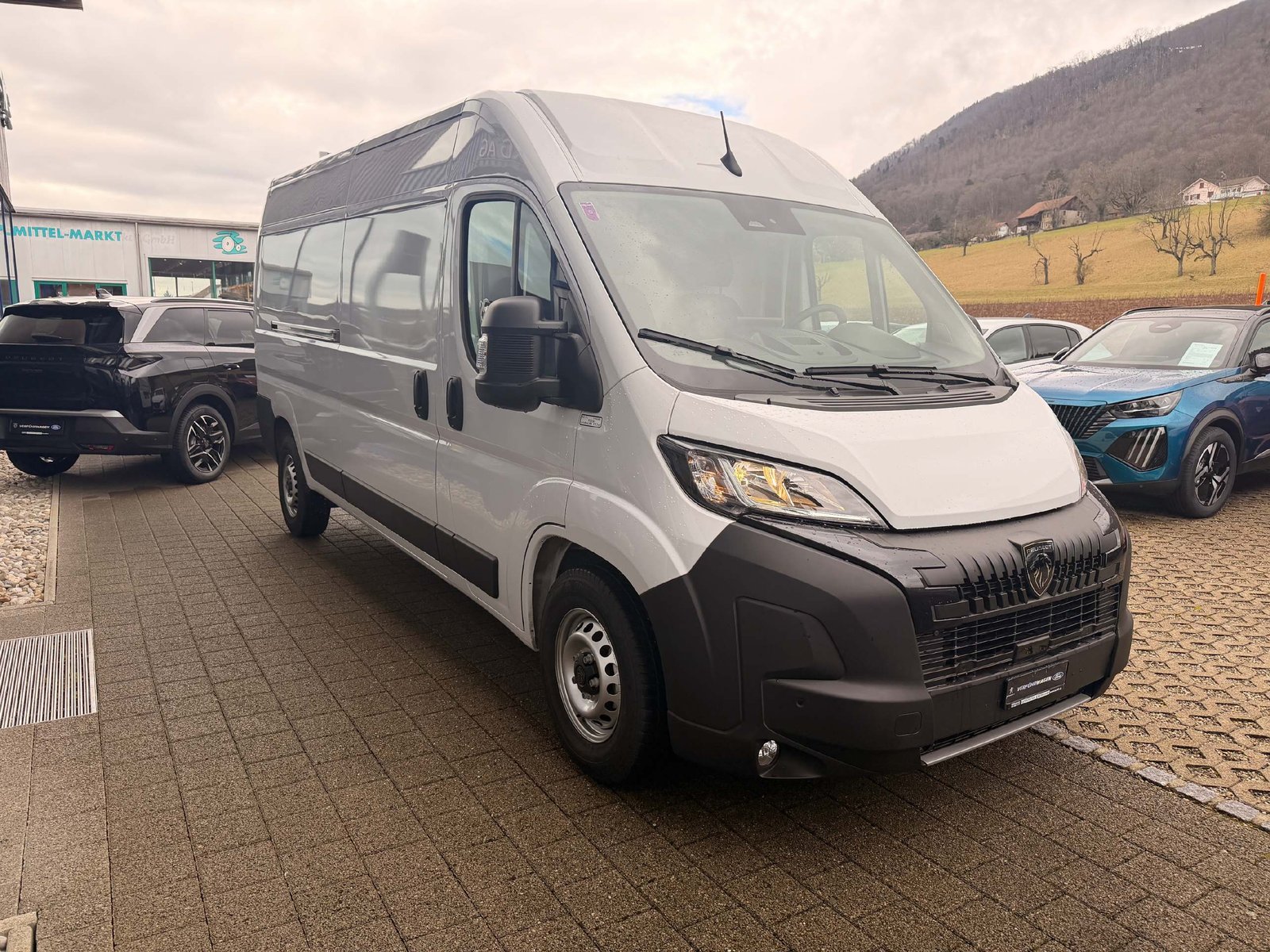 PEUGEOT Boxer Kaw. 435 L3H2 2.2 BlueHDi 140 S/S, Diesel, Vorführwagen, Handschaltung - 4