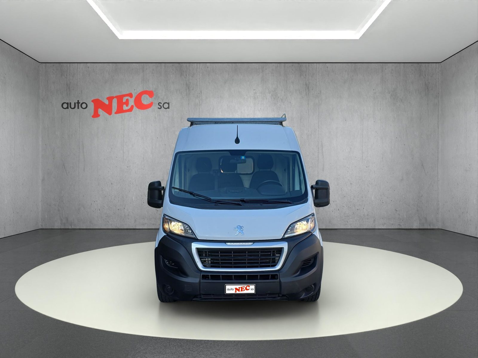 PEUGEOT Boxer Kaw. 333 L2H2 2.2 BlueHDi 140 S/S, Diesel, Second hand / Used, Manual - 2