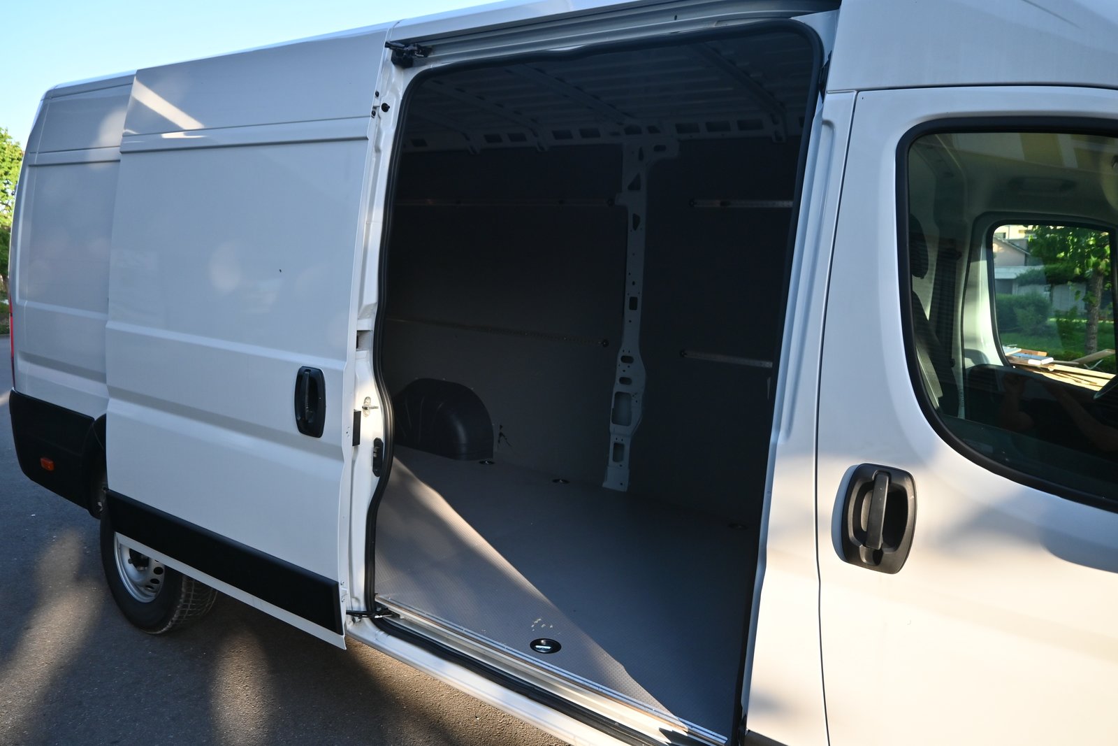 PEUGEOT Boxer Kaw. 435 L4H2 2.2 BlueHDi 180 S/S, Diesel, Occasion / Gebraucht, Automatik - 6