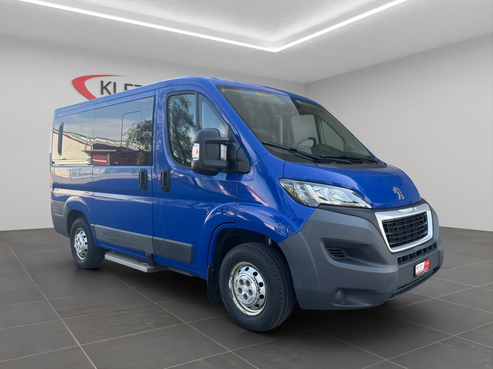 PEUGEOT Boxer Kombi 333 L1H1 2.0 BlueHDi 130 6P Active