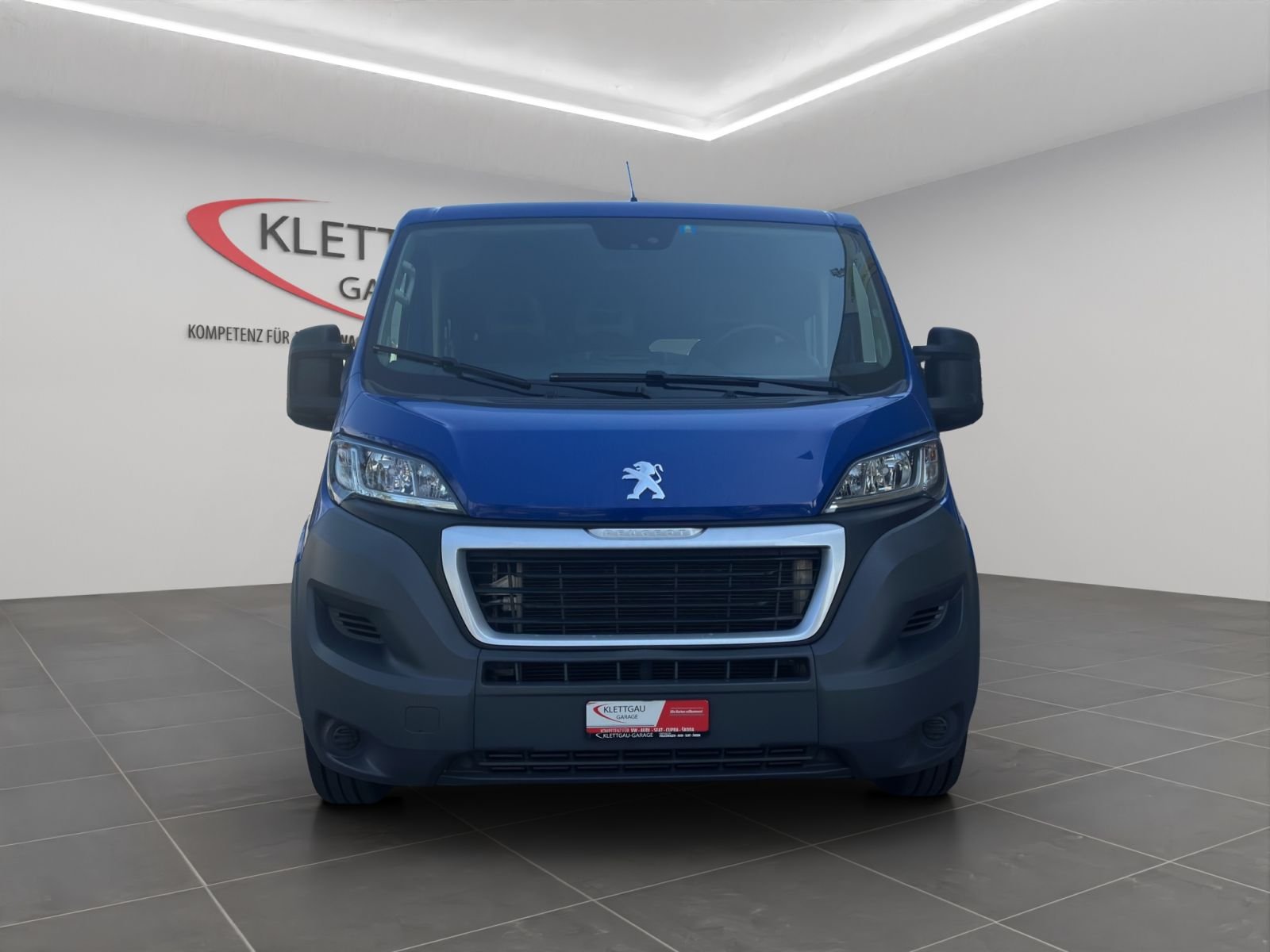 PEUGEOT Boxer Kombi 333 L1H1 2.0 BlueHDi 130 6P Active, Diesel, Second hand / Used, Manual - 2