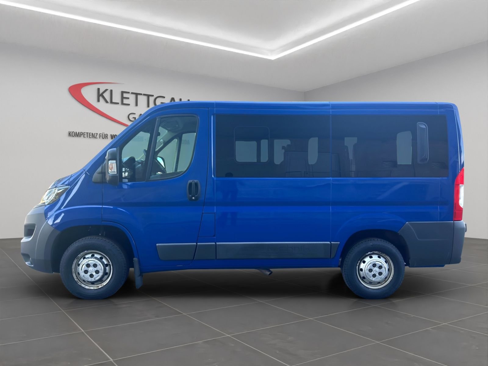 PEUGEOT Boxer Kombi 333 L1H1 2.0 BlueHDi 130 6P Active, Diesel, Second hand / Used, Manual - 4