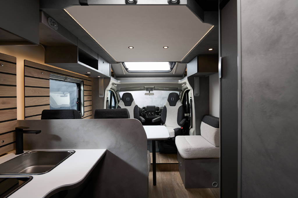 PEUGEOT Boxer 435 2.2 BlueHDi 140 S/S EXPDN 7.4 E Crosscamp, Diesel, Neuwagen, Automat - 5