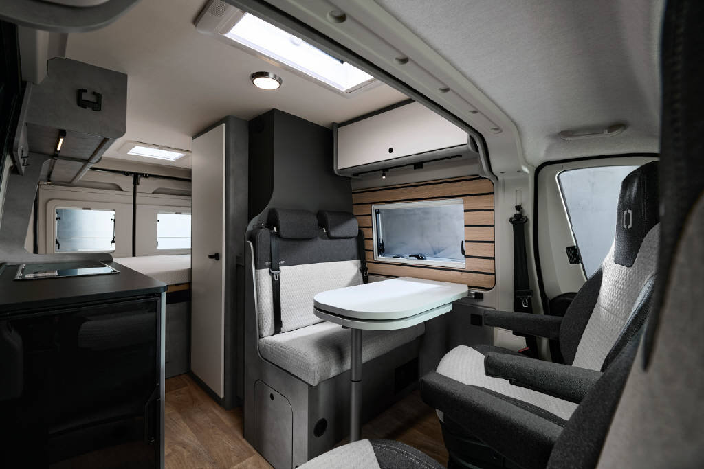 PEUGEOT Boxer ADVTR 6.0 DF 3.5t L3H2 2.2BlueHDi 140 CROSSCAMP, Diesel, Voiture de démonstration, Automatique - 3