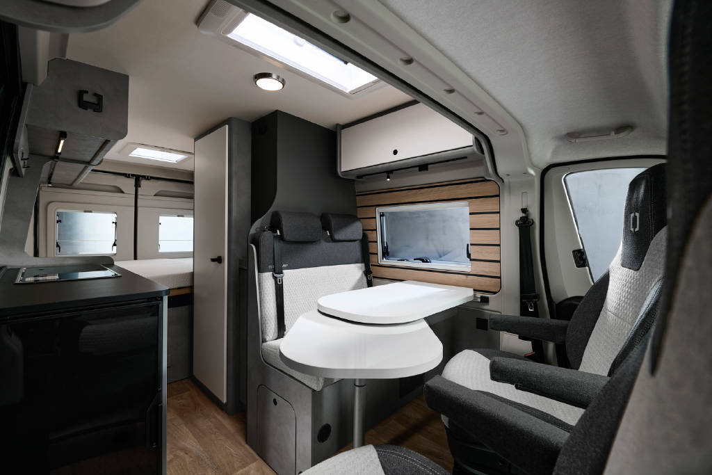 PEUGEOT Boxer ADVTR 6.0 DF 3.5t L3H2 2.2BlueHDi 140 CROSSCAMP, Diesel, Voiture de démonstration, Automatique - 4