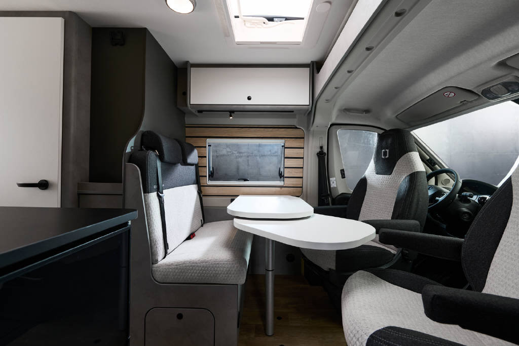 PEUGEOT Boxer ADVTR 6.0 DF 3.5t L3H2 2.2BlueHDi 140 CROSSCAMP, Diesel, Voiture de démonstration, Automatique - 5
