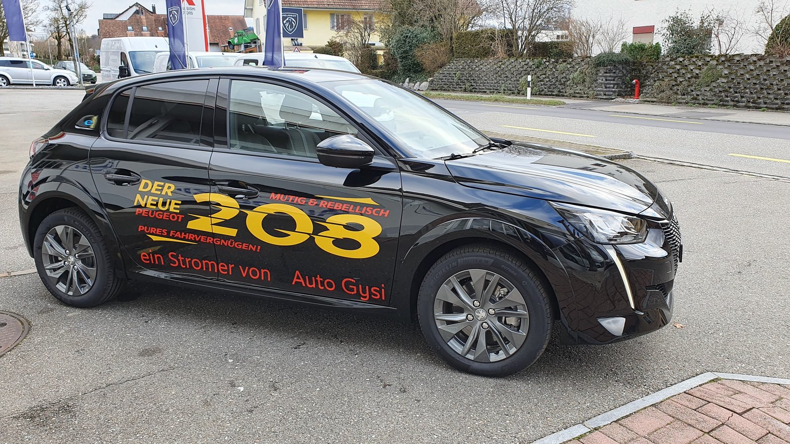 PEUGEOT e-208 BlackLion Sport, Electric, Second hand / Used, Automatic - 2