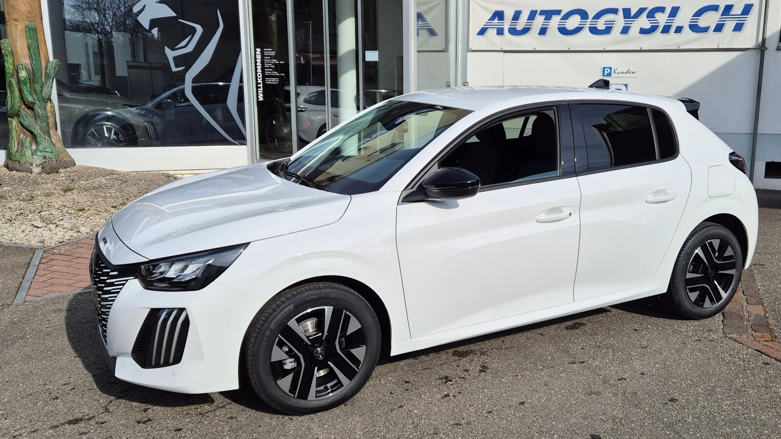 PEUGEOT e-208 Spirit II Automat