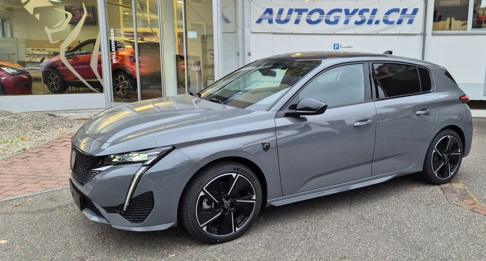 PEUGEOT E-308 GT Helvetia