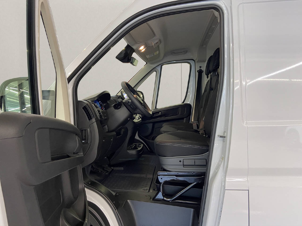 PEUGEOT e-Boxer Kaw. 435 L3H2 110 kWh, Elettrica, Auto dimostrativa, Automatico - 5