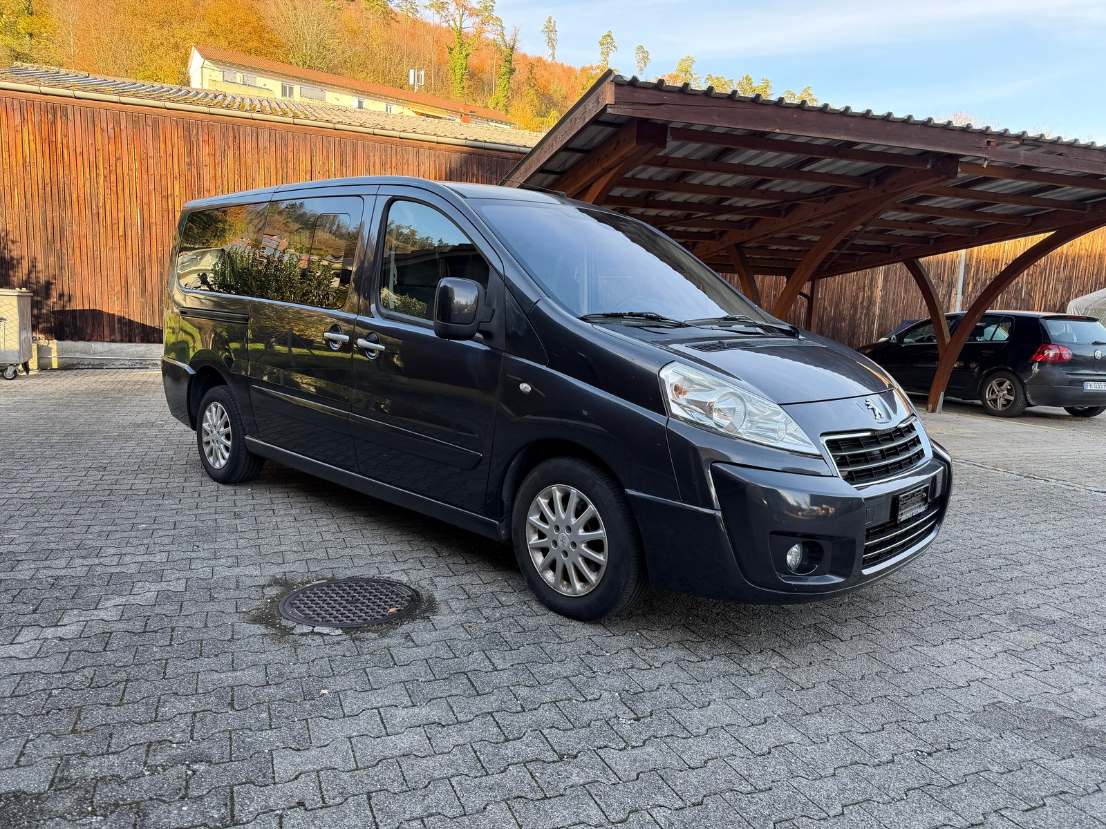 PEUGEOT Expert Tepee 2.0 HDi Allure L2, Diesel, Occasion / Utilisé, Manuelle - 3